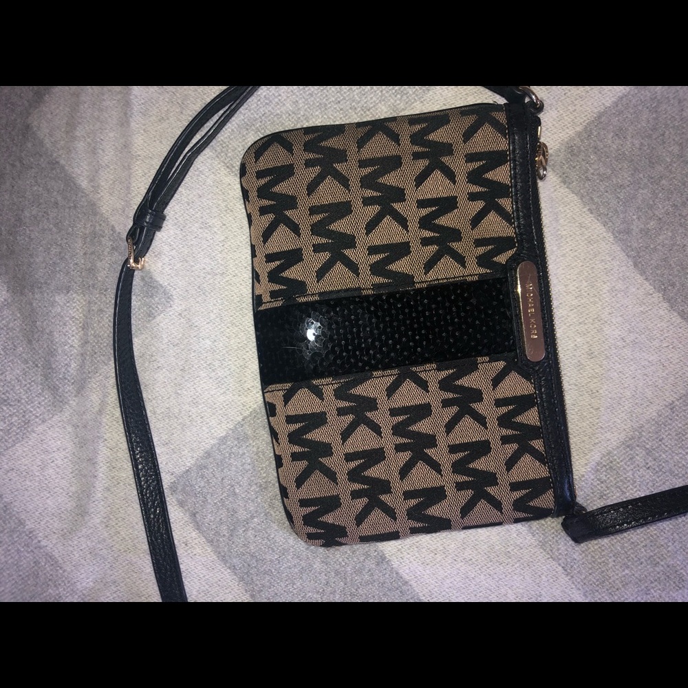 Michael Kors Cross Body Small Bag